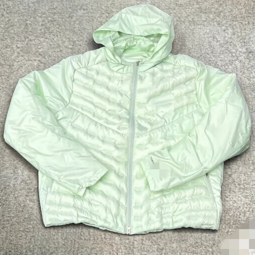 023 Light Green