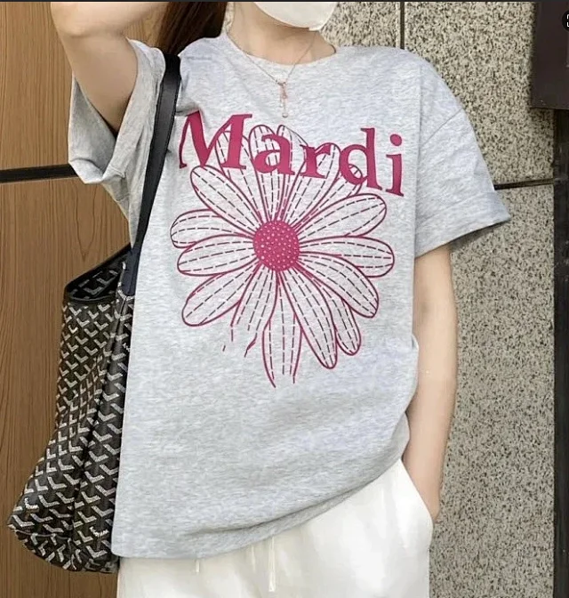 Unbranded T-Shirts Short-Sleeve Daisy Graphic product detail image 1