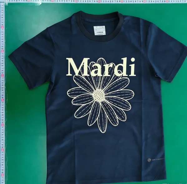 Design Floral Graphic Print Black T-Shirt - 10