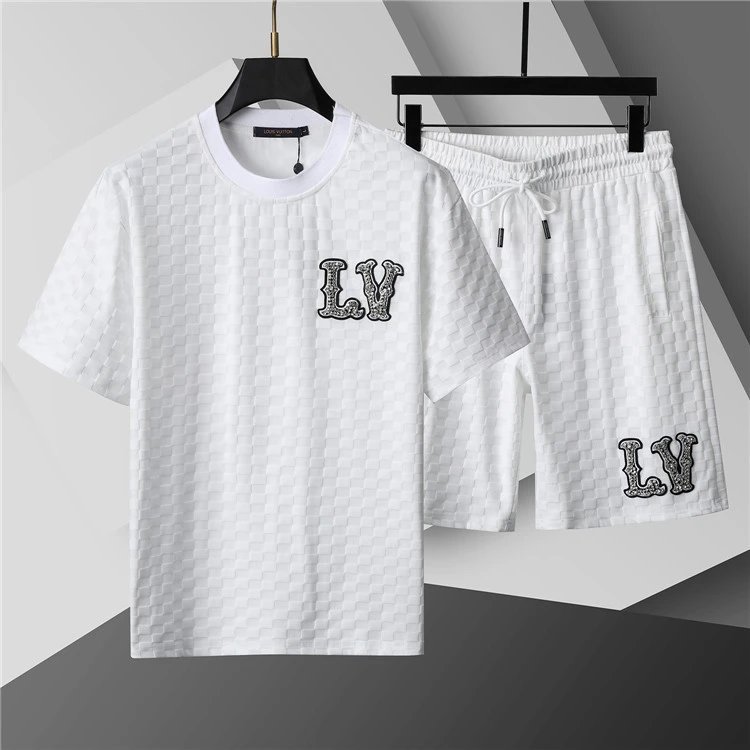 Dior Matching Sets Embossed monogram T-shirt and shorts set — 95236 White suit