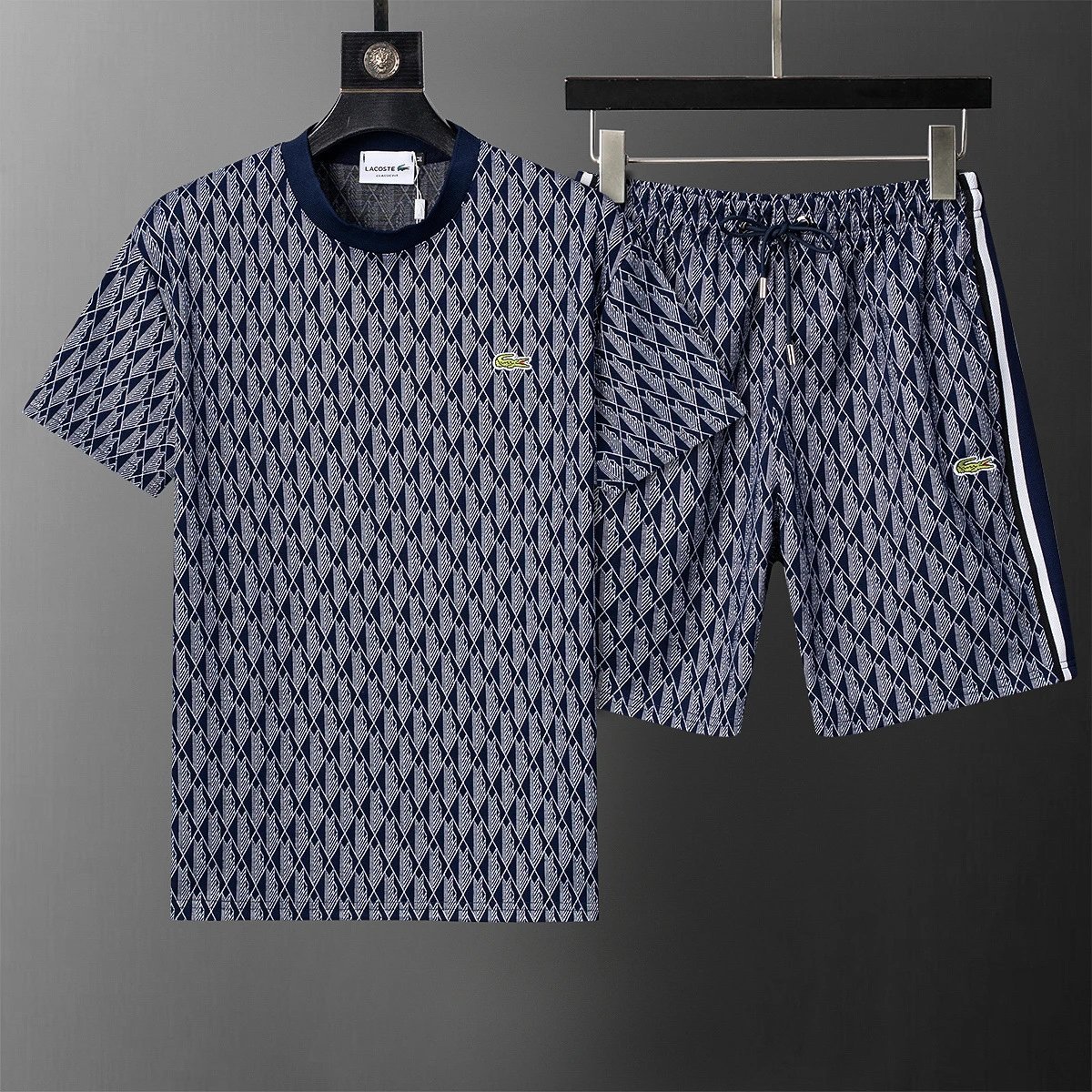 Dior Matching Sets Embossed monogram T-shirt and shorts set — 6650 Royal blue suit