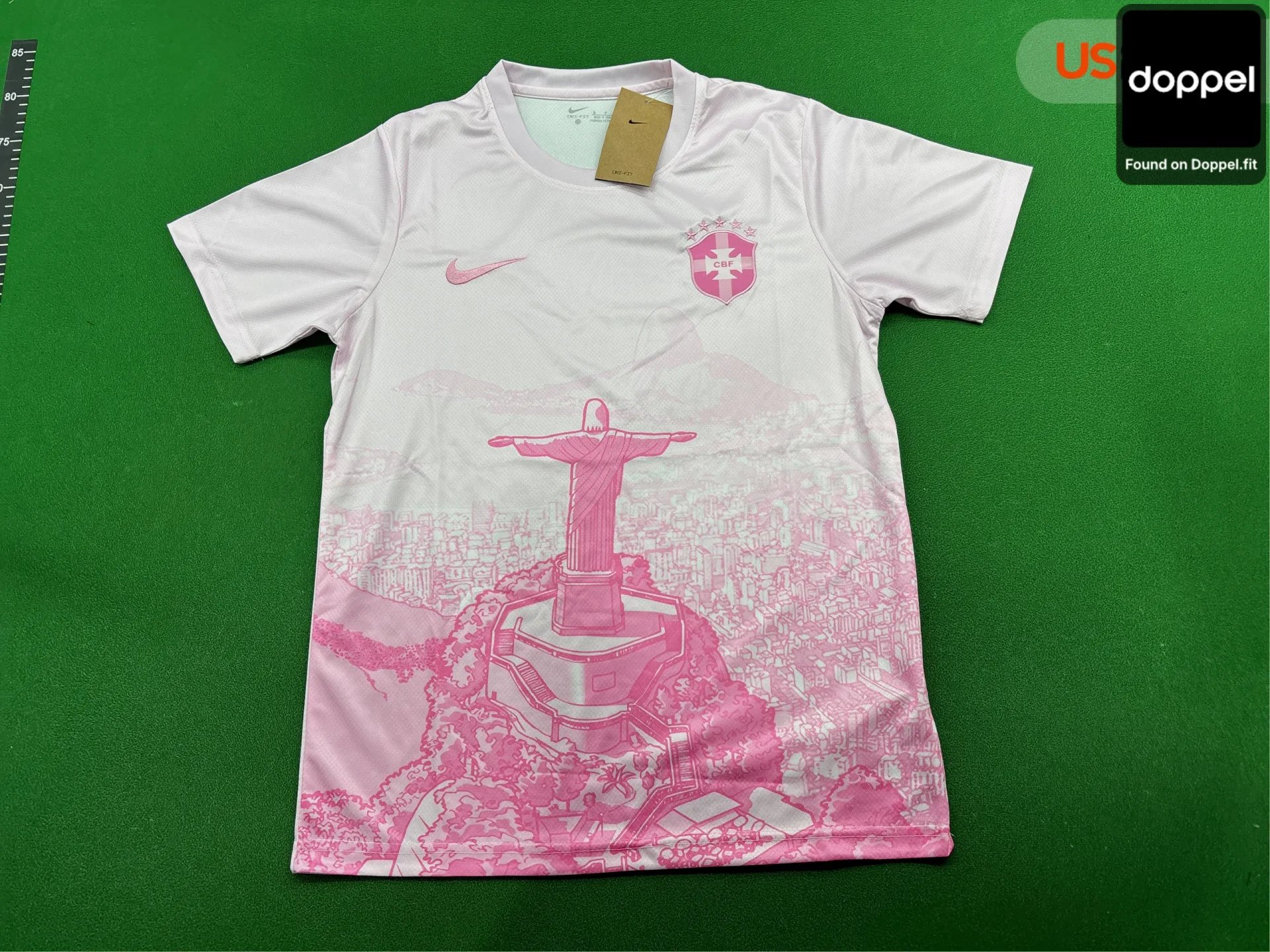 Football Jersey * Brazil Pink