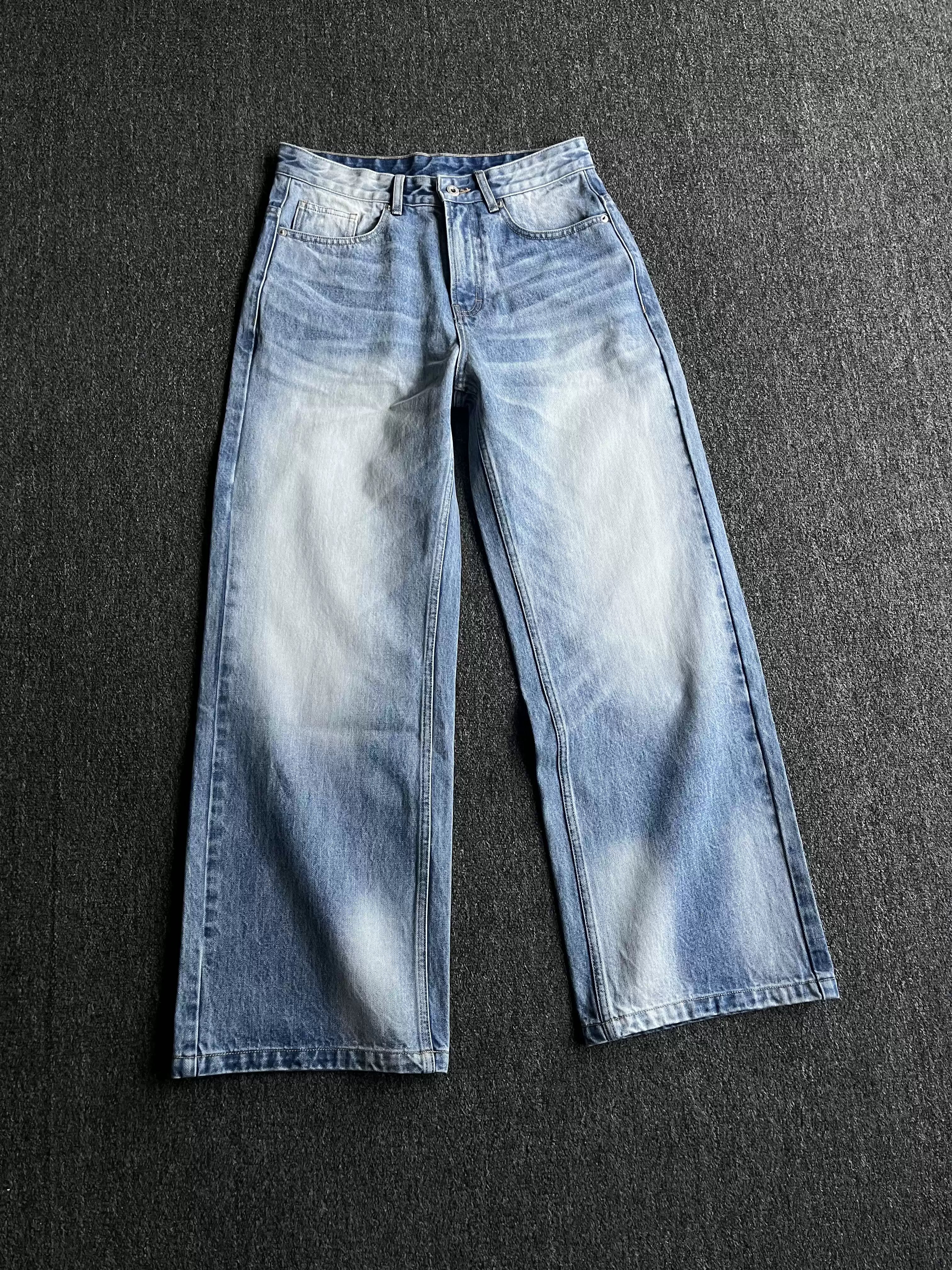 Ice Blue Cream 14.5oz Ergonomic Natural 3D Whisker A-Line Jeans