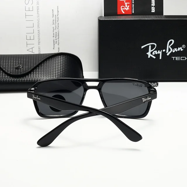 Ray-Ban Eyewear RB69096 Square Polarized Sunglasses product detail image 2