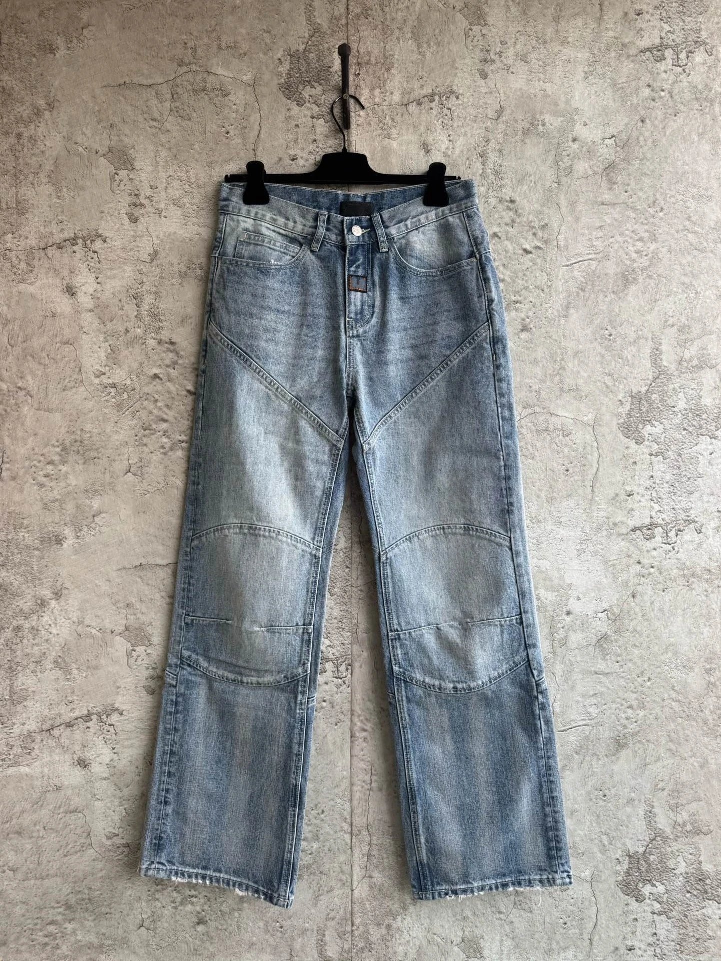 Balenciaga Jeans photo 2