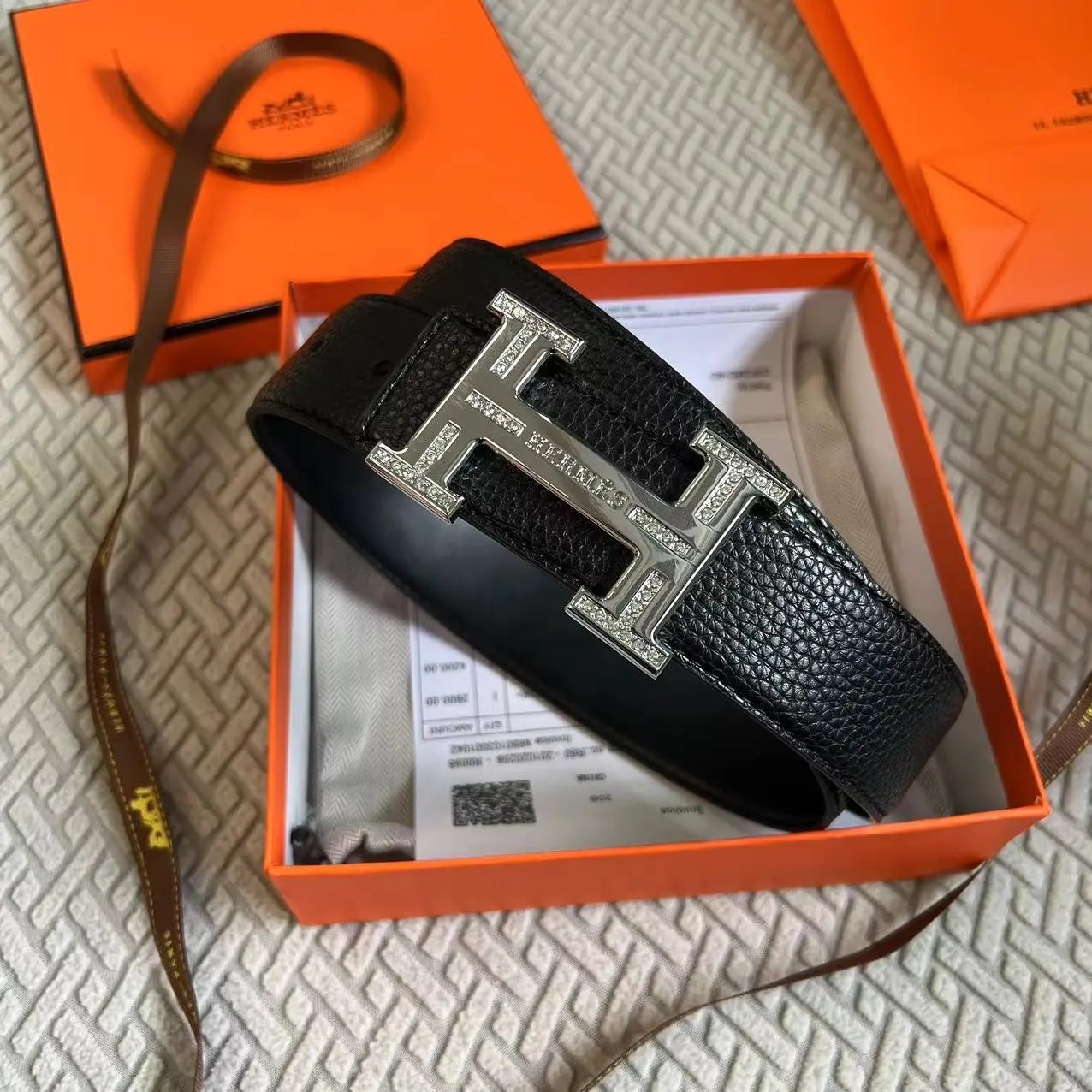 Unbranded Belts Reversible stitched belt with H-shaped buckle — 09