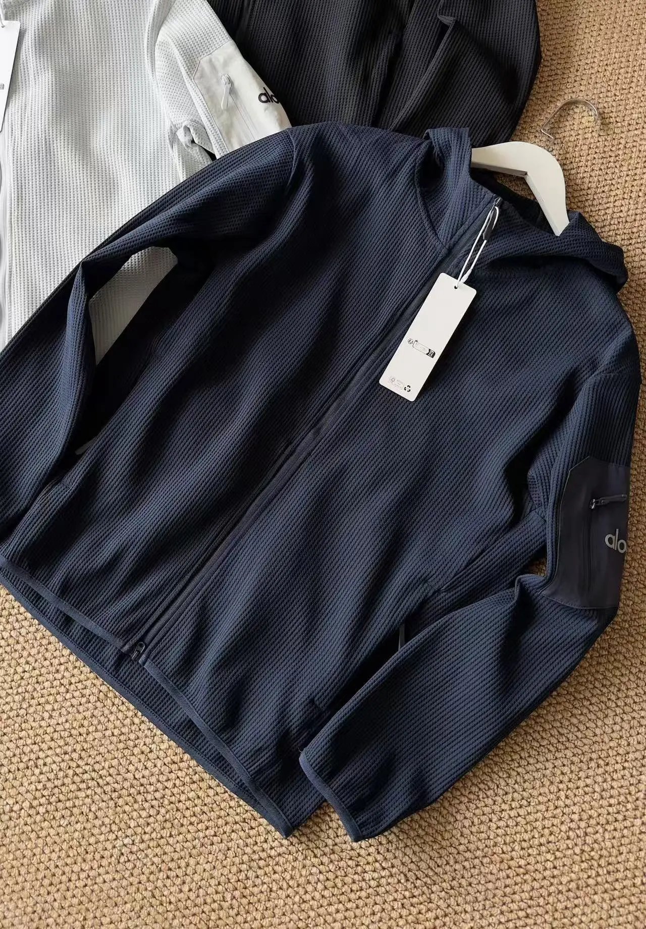 Alo Yoga Jackets Hooded zip jacket — 06