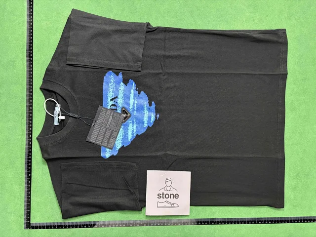 Prada T-Shirts Short-Sleeve Logo T-Shirt product detail image 5