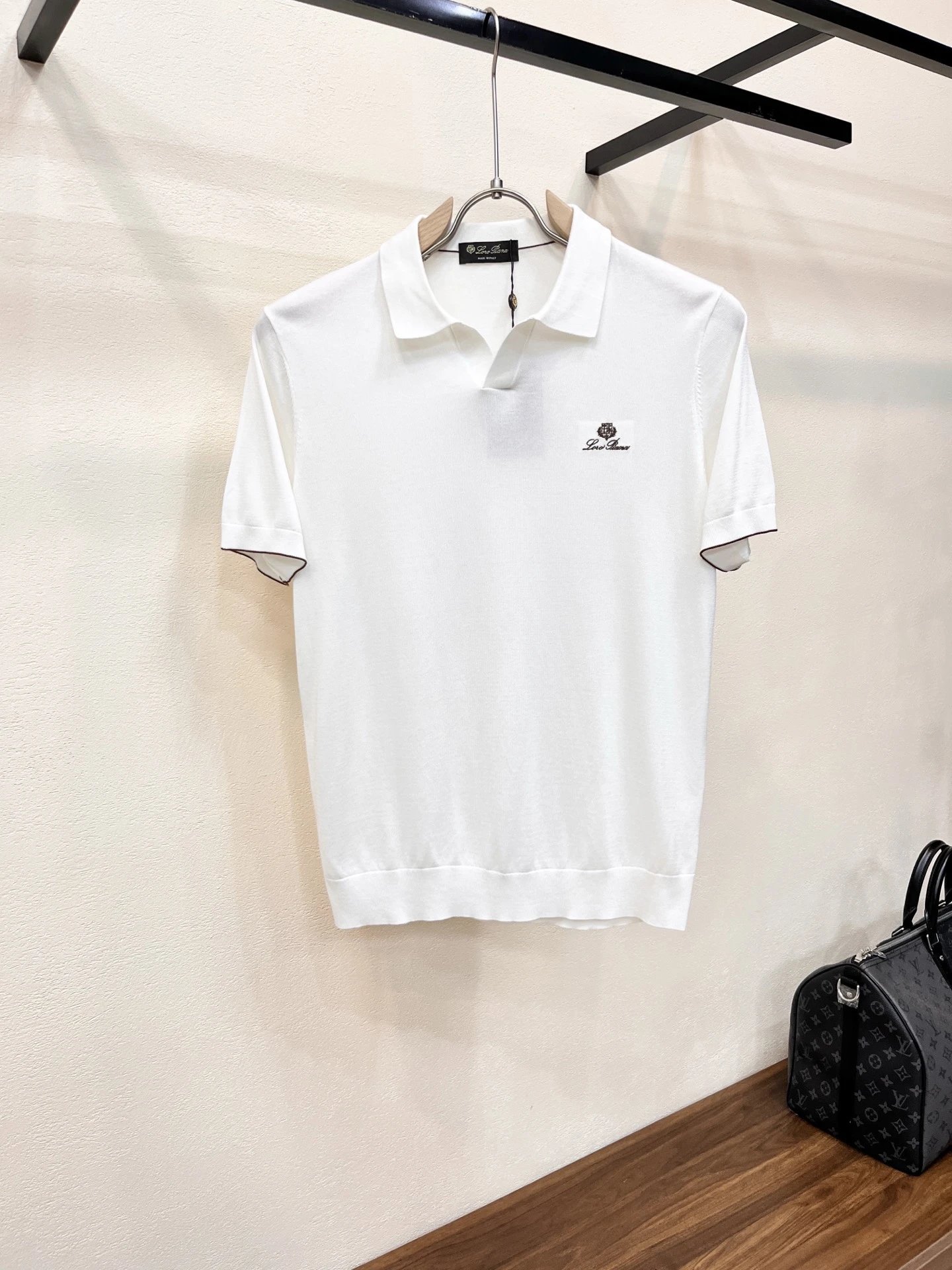 Loro Piana Shirts Short-sleeve textured knit polo shirt with contrast piping — 09