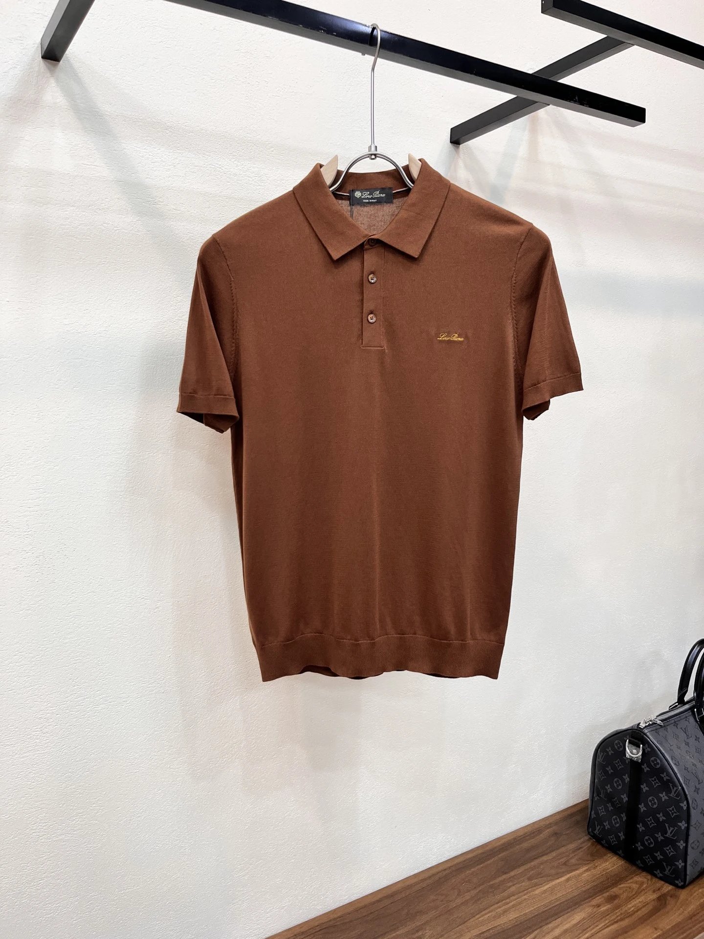 Loro Piana Shirts Short-sleeve textured knit polo shirt with contrast piping — 08