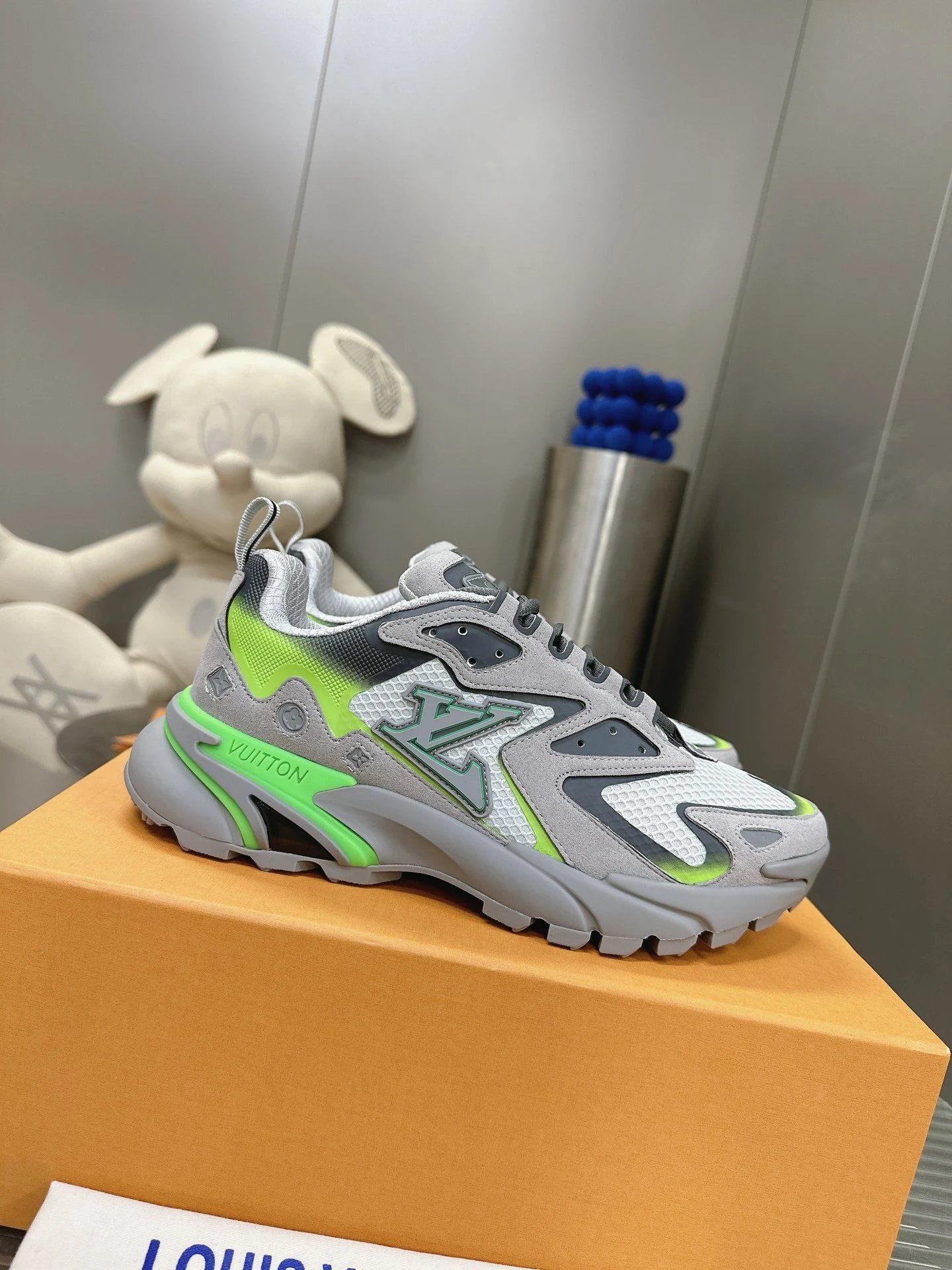 Louis Vuitton Sneakers Runner Tatic — 03
