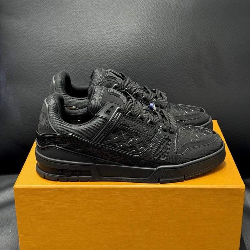 Unisex Comfortable Versatile Casual Sneakers