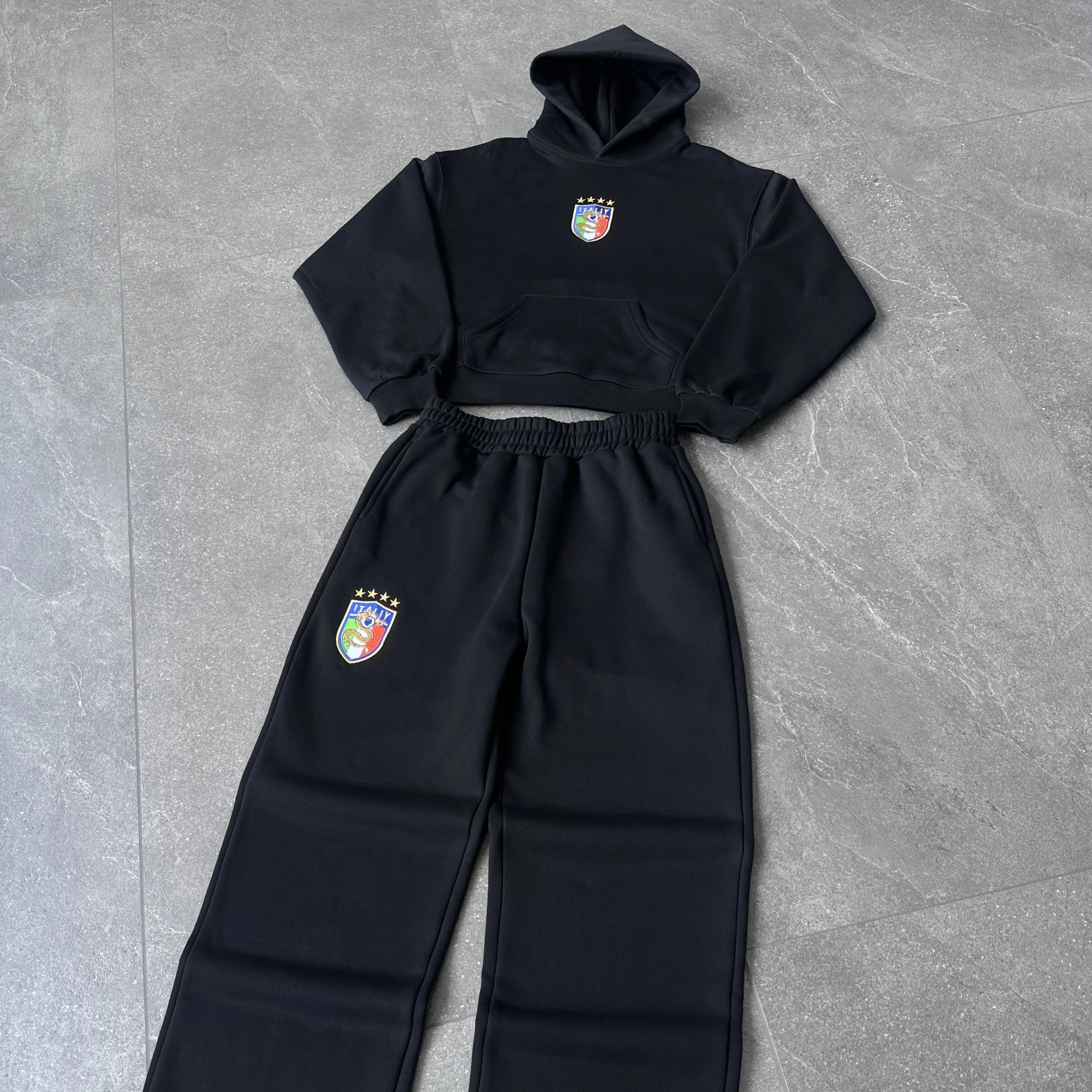 Heavyweight Crest Tracksuit - Italy Exclusive