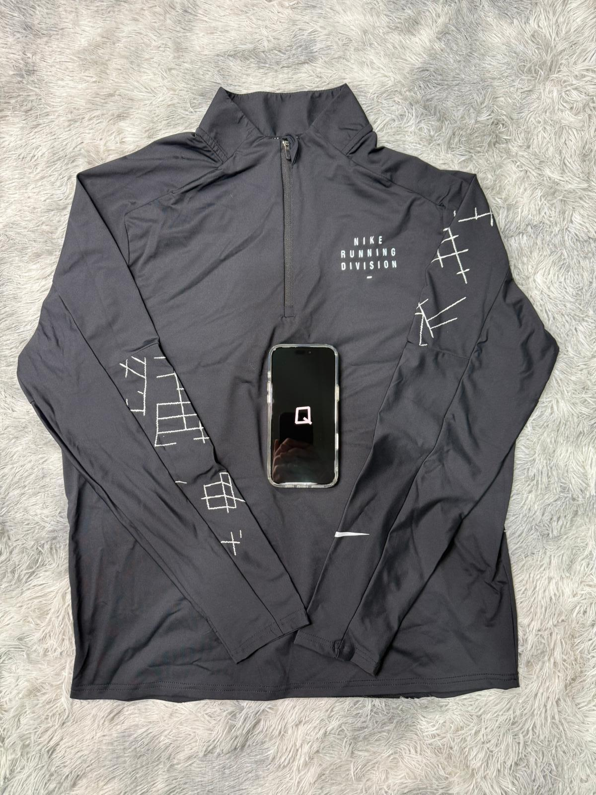 Nike Quick-Dry Shirt