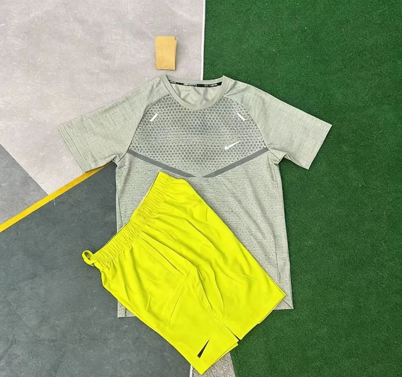 Unbranded Matching Sets Short-Sleeve Graphic Athletic Top and Shorts Set — 15