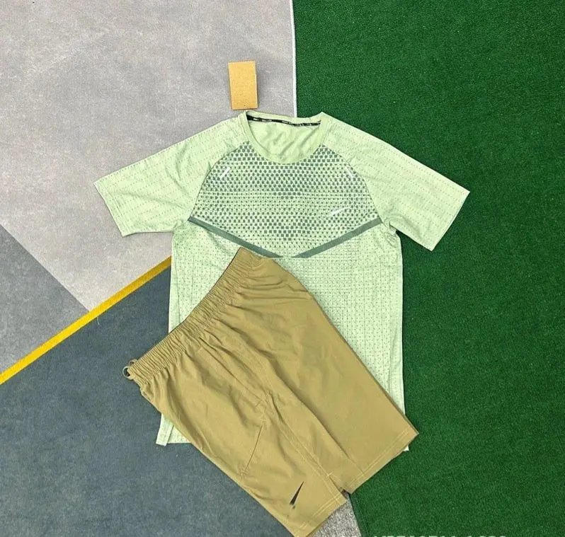 Unbranded Matching Sets Short-Sleeve Graphic Athletic Top and Shorts Set — 28
