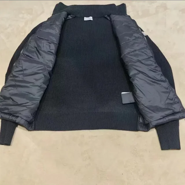 Moncler Down Jackets Quilted knit-sleeve zip-up jacket product detail image 3