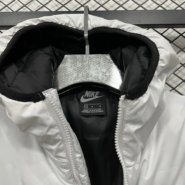 Nike Down Jackets Hooded puffer product detail image 6