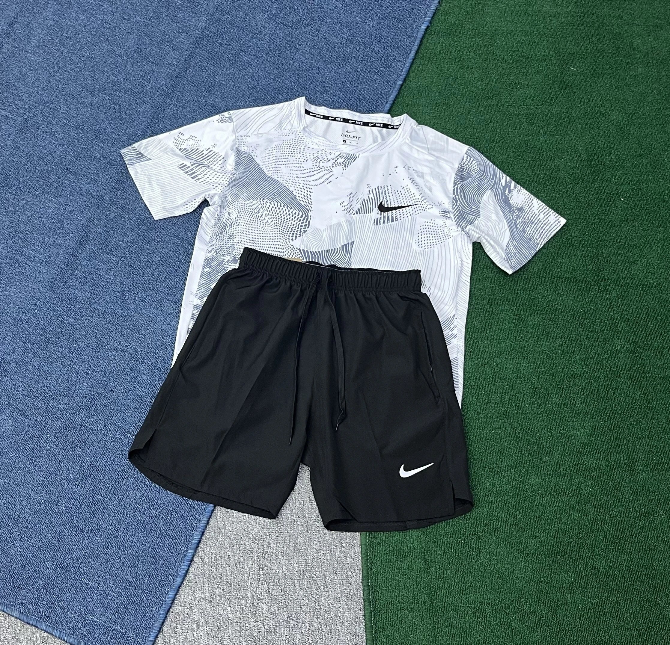 Nike Tracksuits Dri-FIT short-sleeve top and shorts set image 4