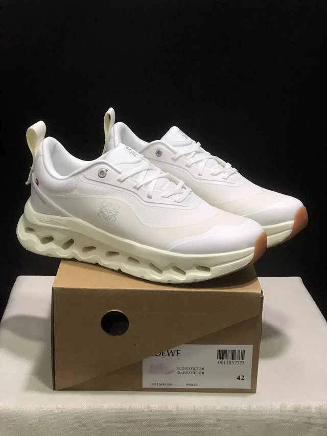 Loewe Sneakers Cloudtilt 2.0 product detail image 9