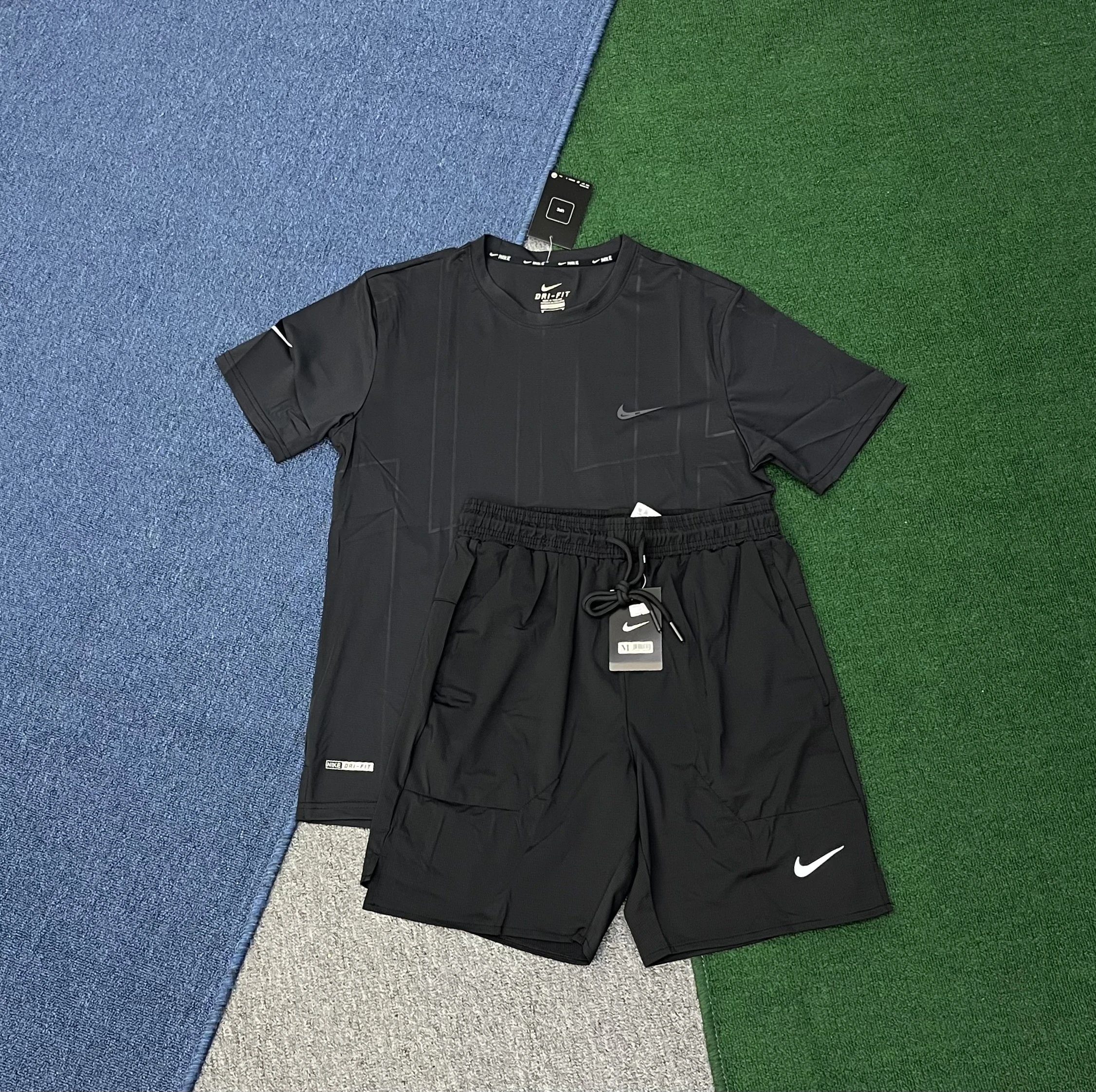 Nike Matching Sets Dri-FIT T-Shirt and Shorts Set image 5
