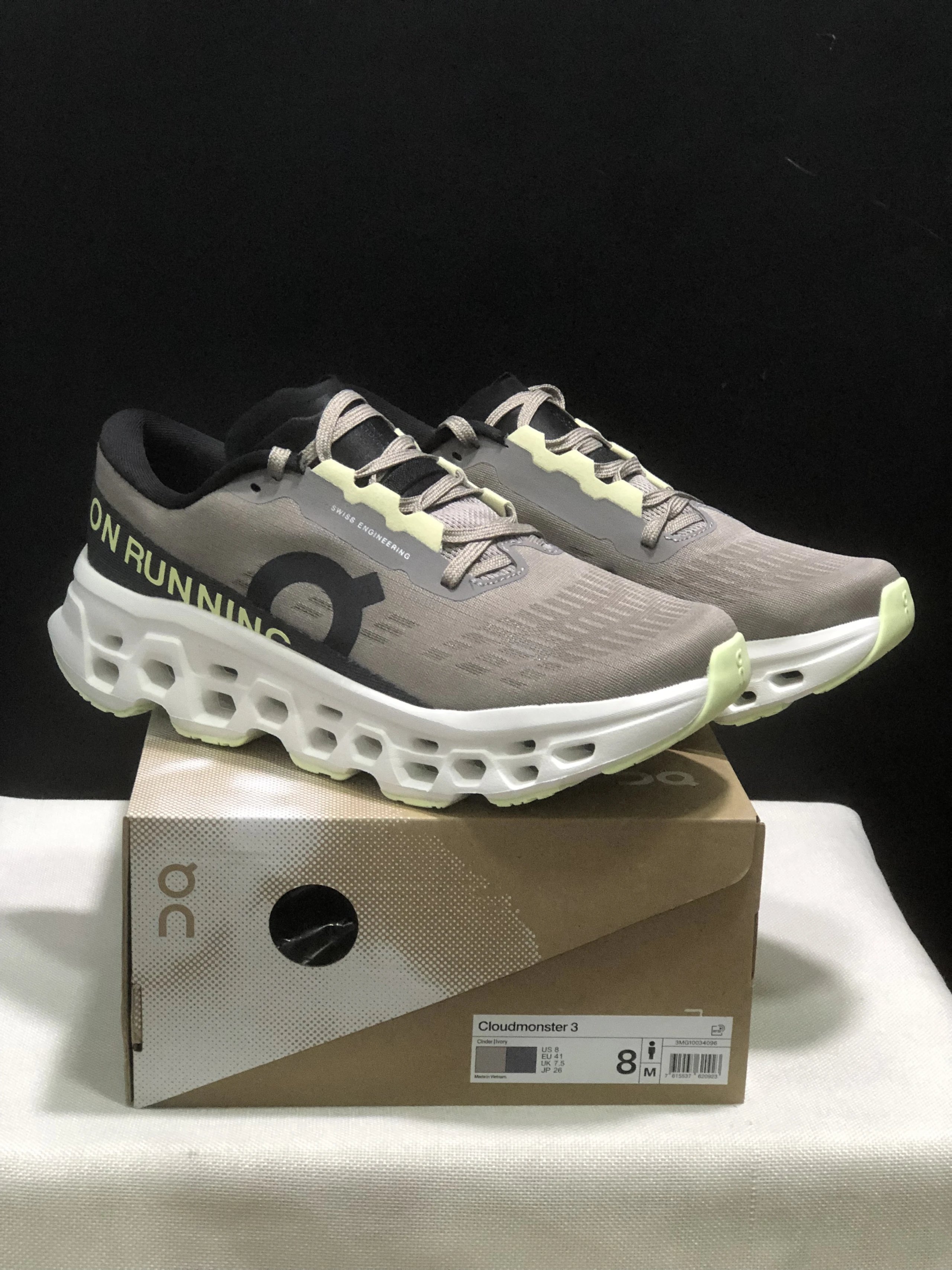 On Sneakers Cloudmonster 3 image 5