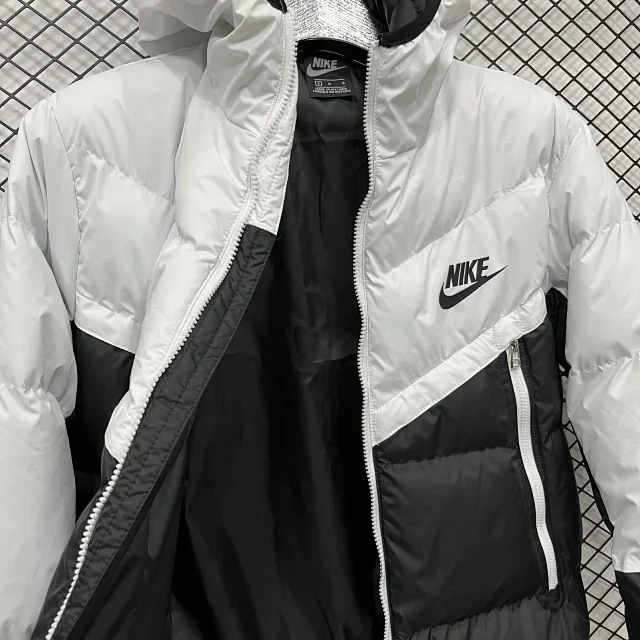 Nike Down Jackets Hooded puffer product detail image 4