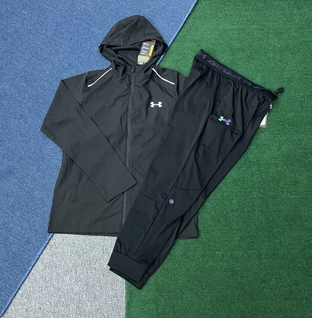 Under Armour Tracksuits Hooded zip jacket and jogger set product detail image 2