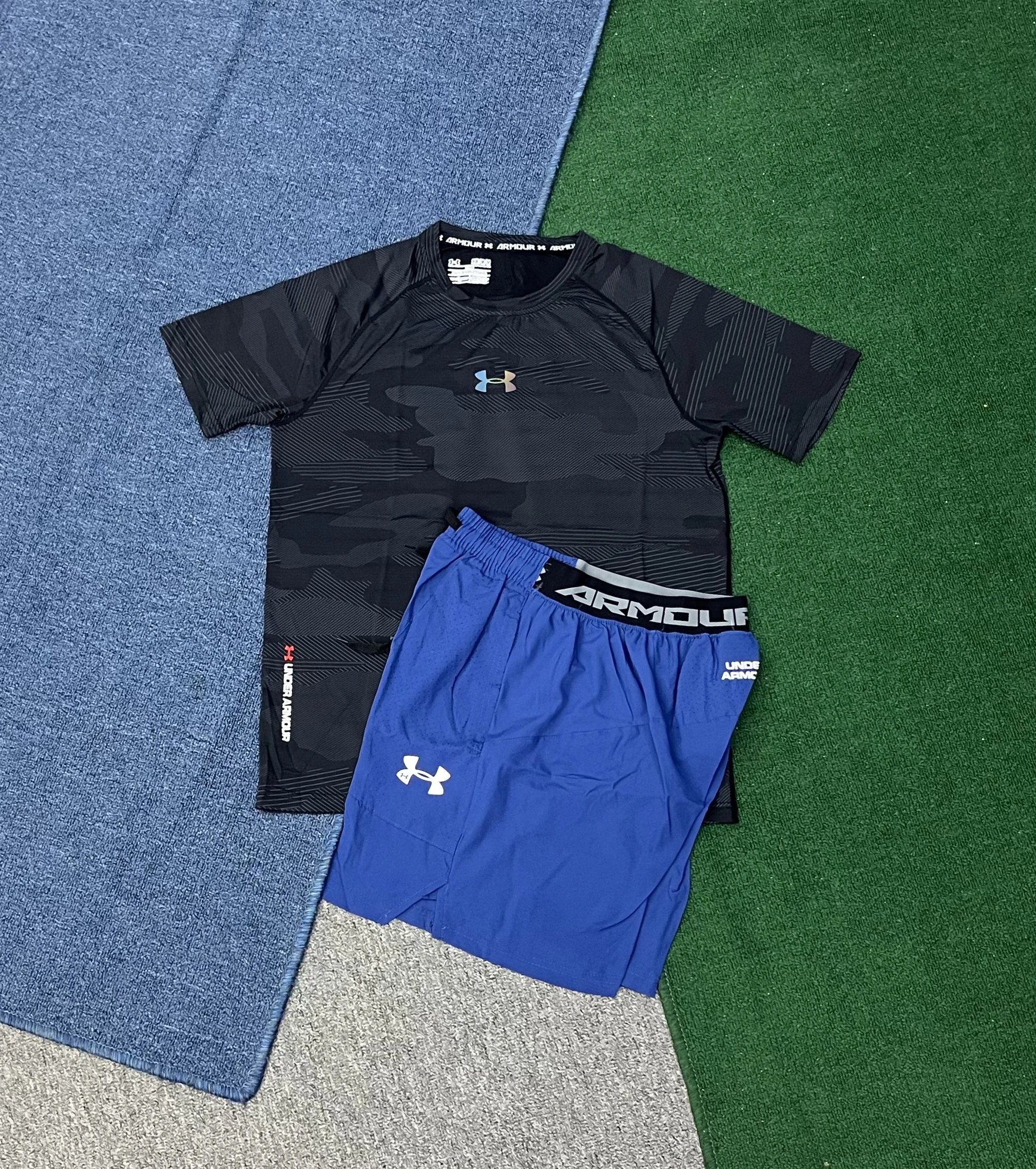 Under Armour Matching Sets Short-sleeve T-shirt and shorts set with graphic camouflage print — 3