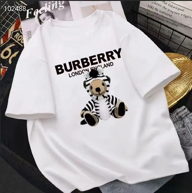 Burberry T-Shirts Short Sleeve Graphic T-Shirt product detail image 31
