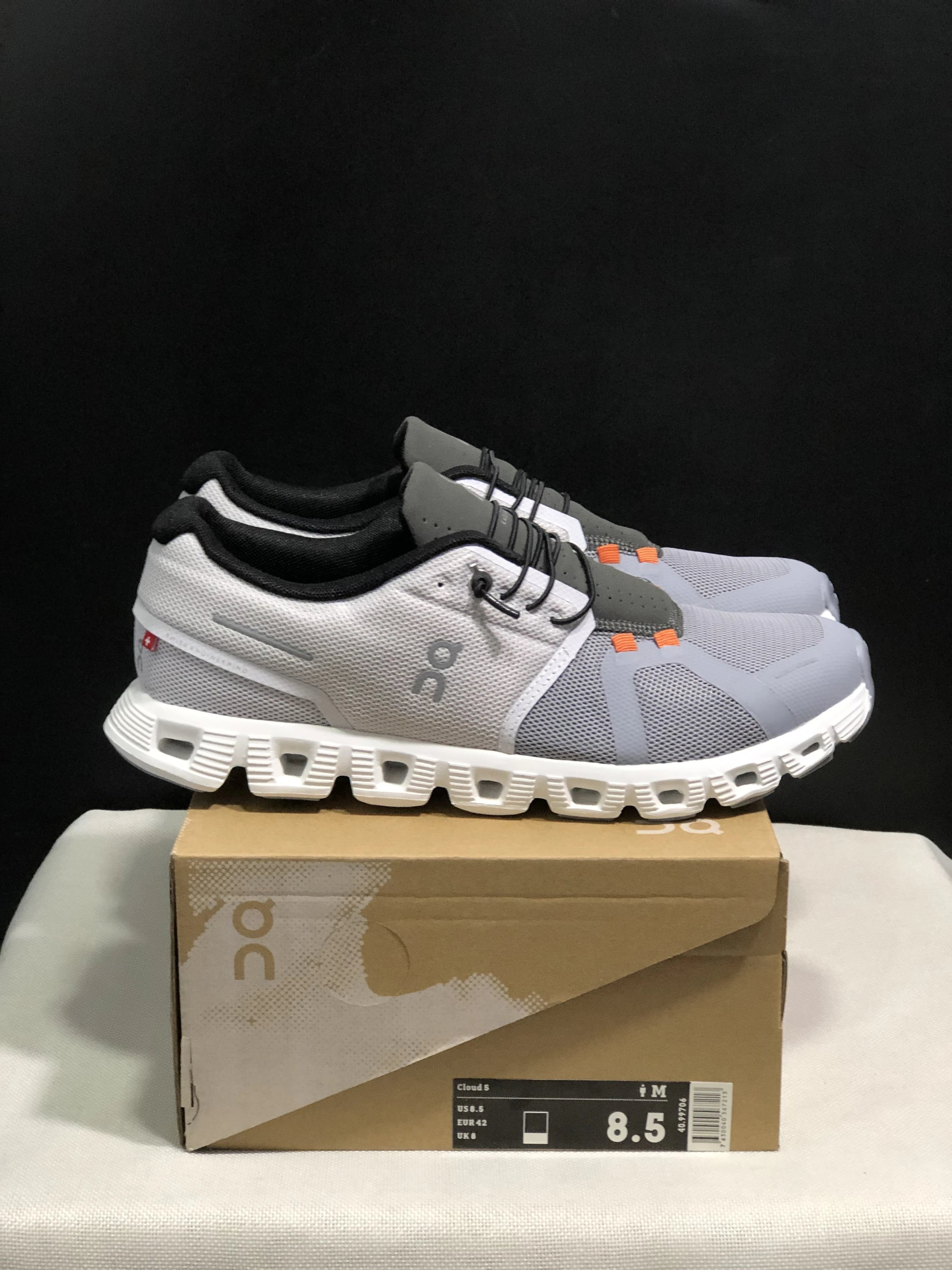 On Sneakers Cloud 5 — 24