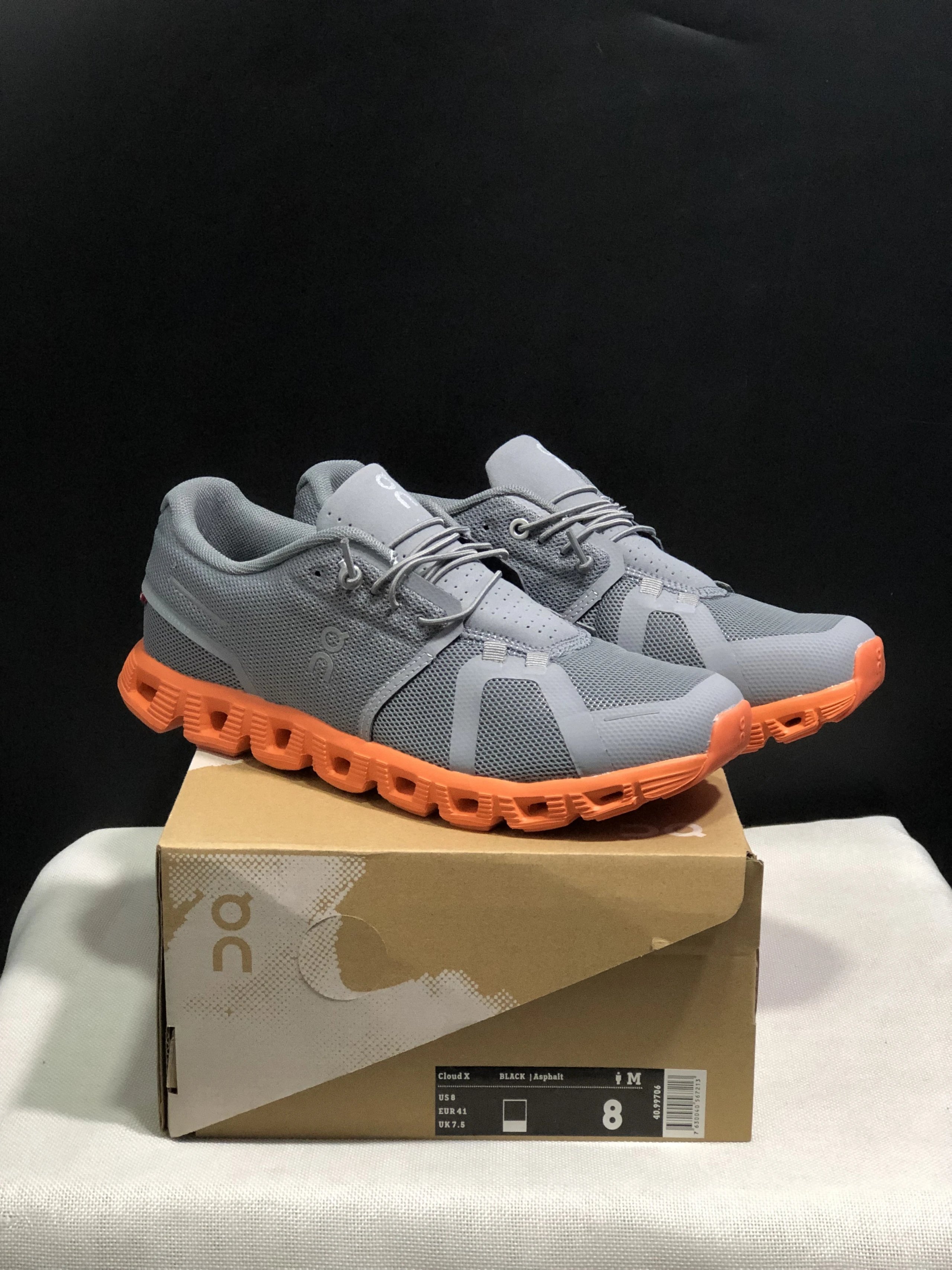On Sneakers Cloud 5 — 38