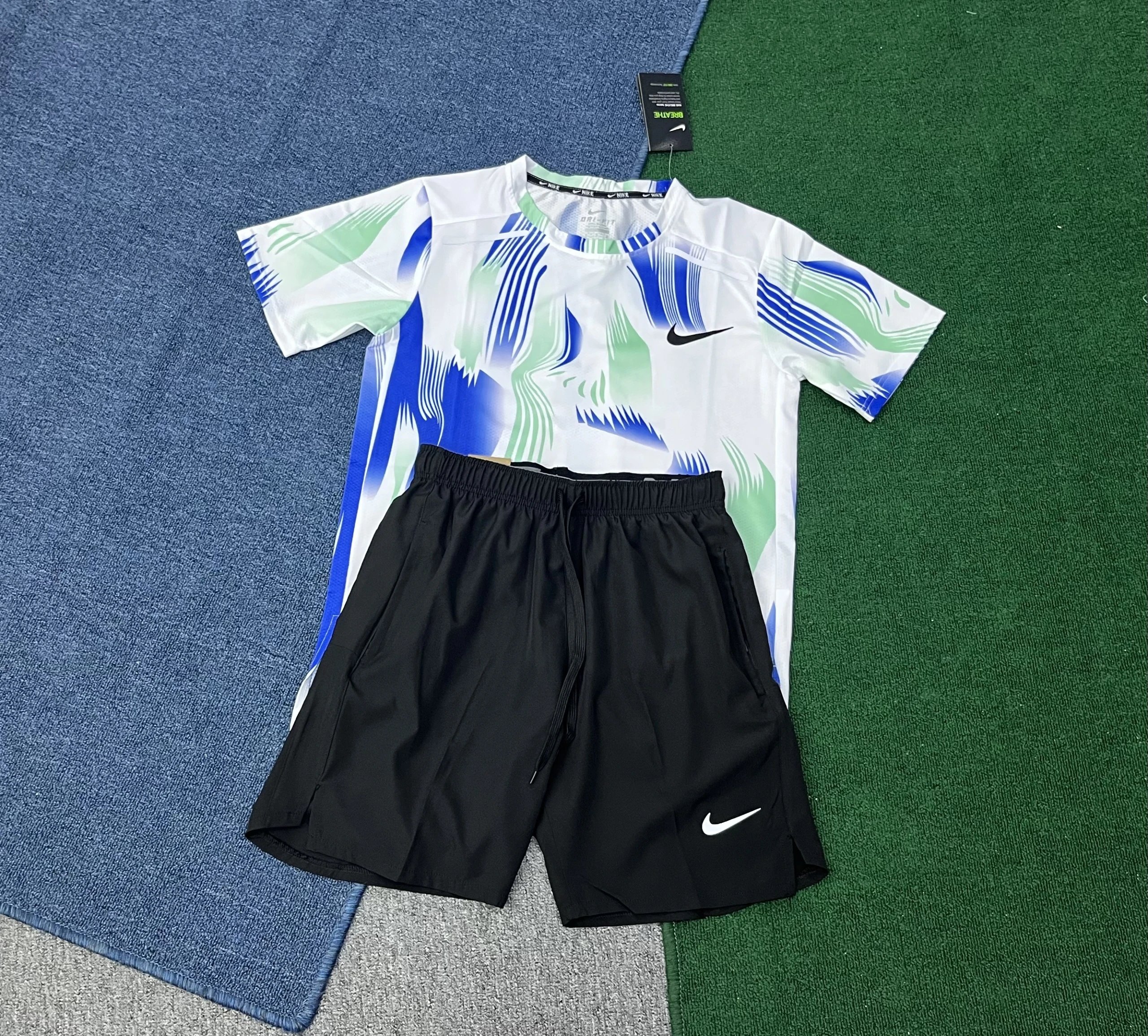 Nike Matching Sets Dri-FIT short-sleeve T-shirt and shorts set image 10