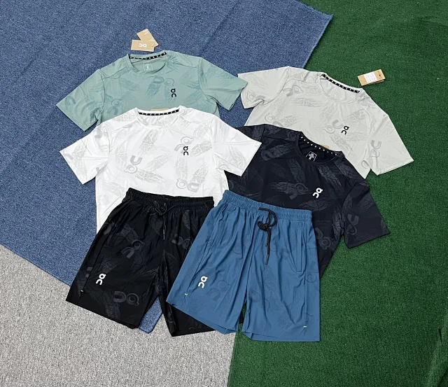 On Matching Sets All-over logo print short-sleeve T-shirt and shorts set product detail image 3