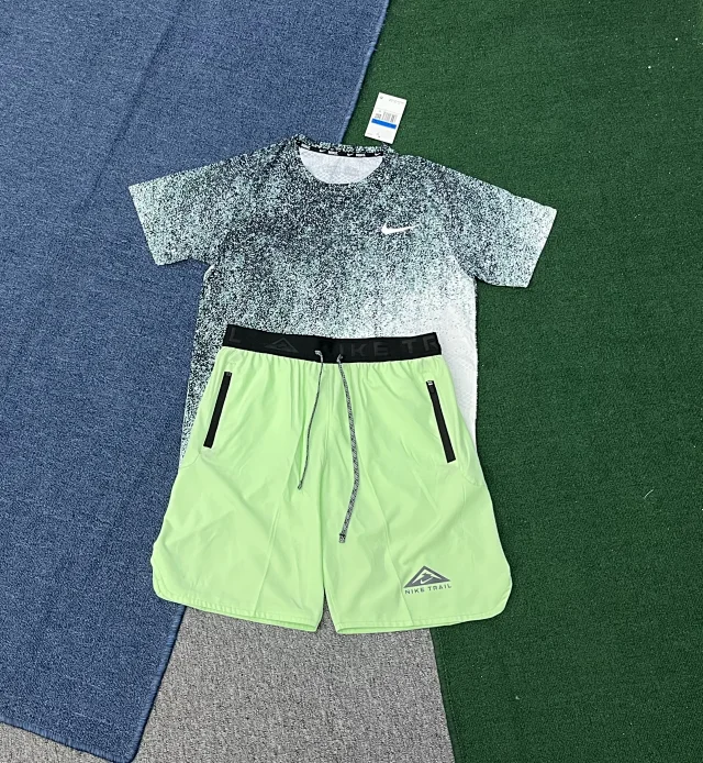 Nike Matching Sets Trail Short-Sleeve T-Shirt and Shorts Set product detail image 3