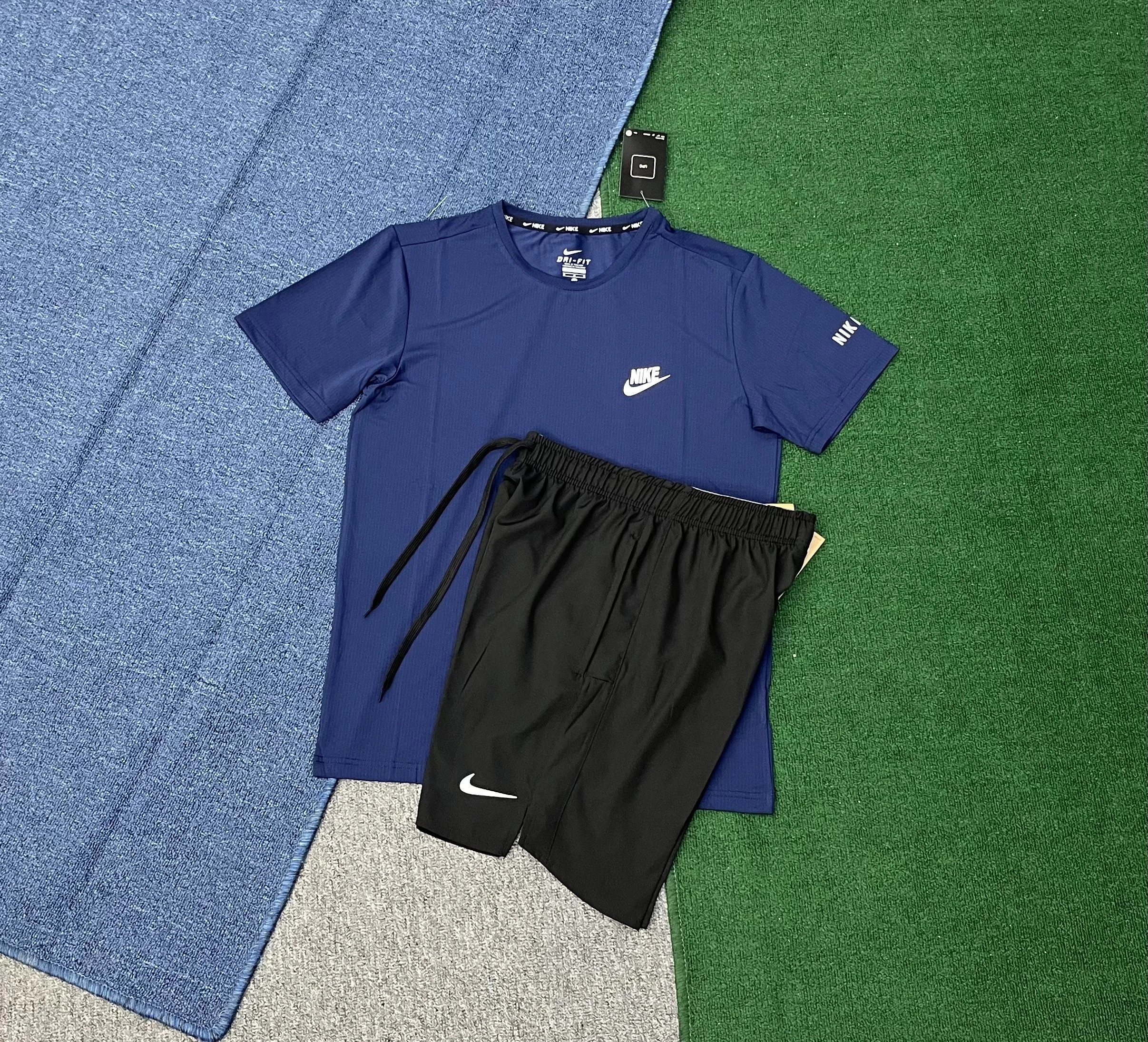 Nike Matching Sets Dri-FIT T-Shirt and Shorts Set image 3