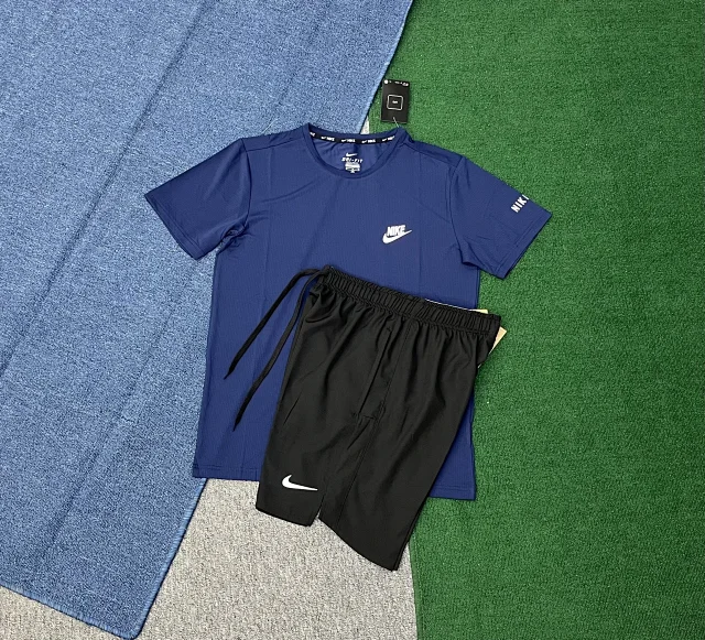 Nike Matching Sets Dri-FIT T-Shirt and Shorts Set product detail image 3