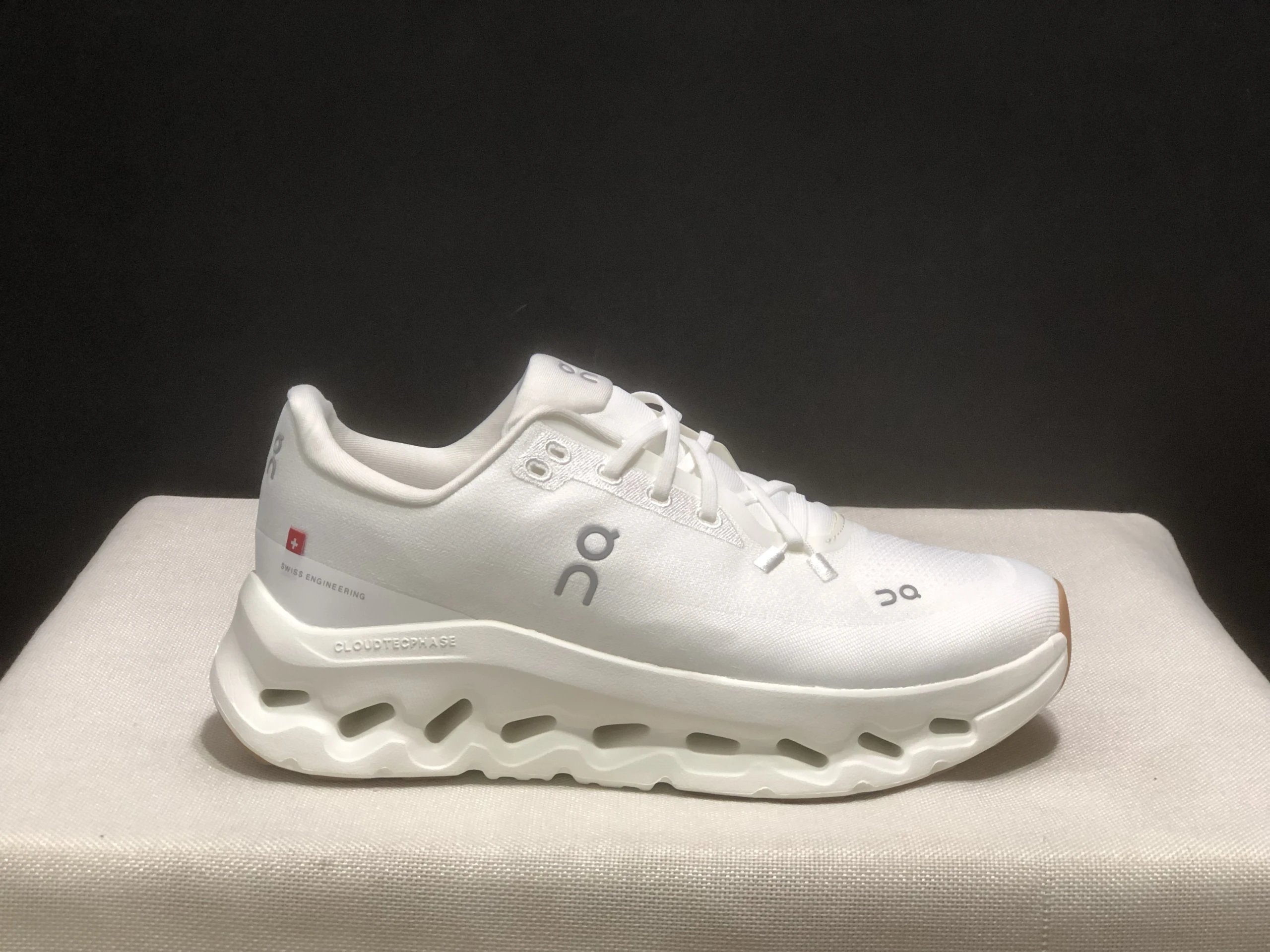 Loewe Sneakers Cloudtilt 2.0 — 38