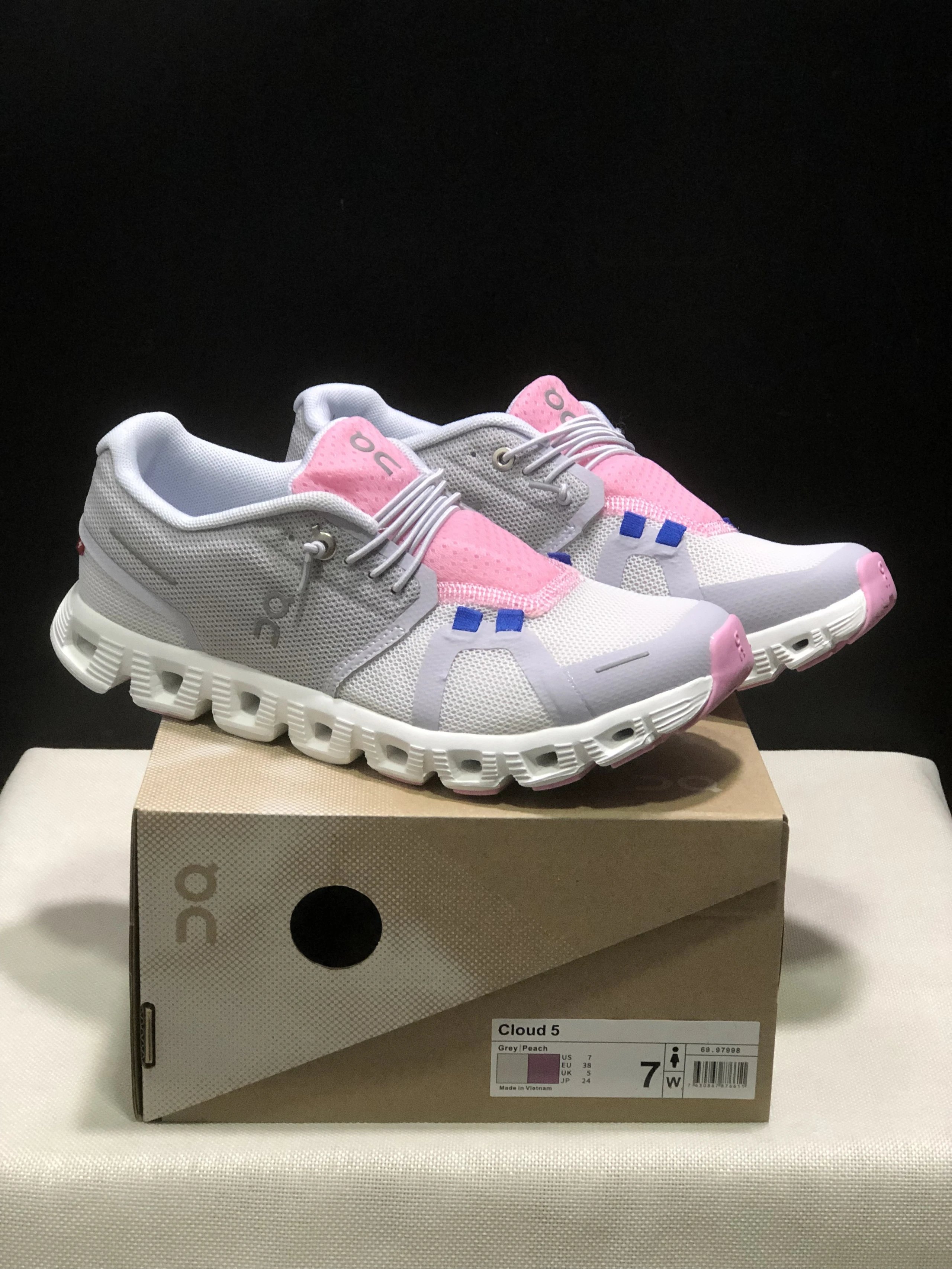 On Sneakers Cloud 5 — 29