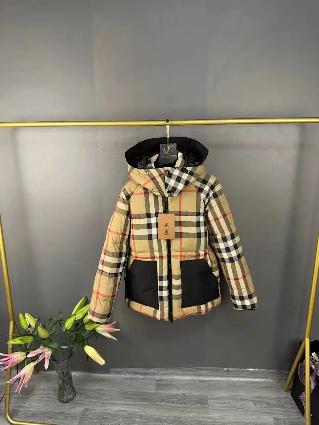 Burberry Down Jackets Hooded check puffer jacket with contrast patch pockets product detail image 5