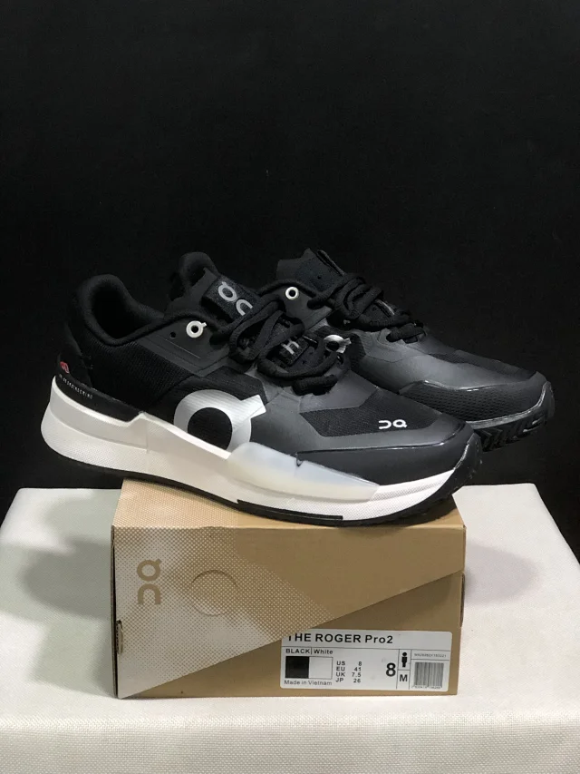 On THE ROGER Pro 2 and Cloudrunner product detail image 12