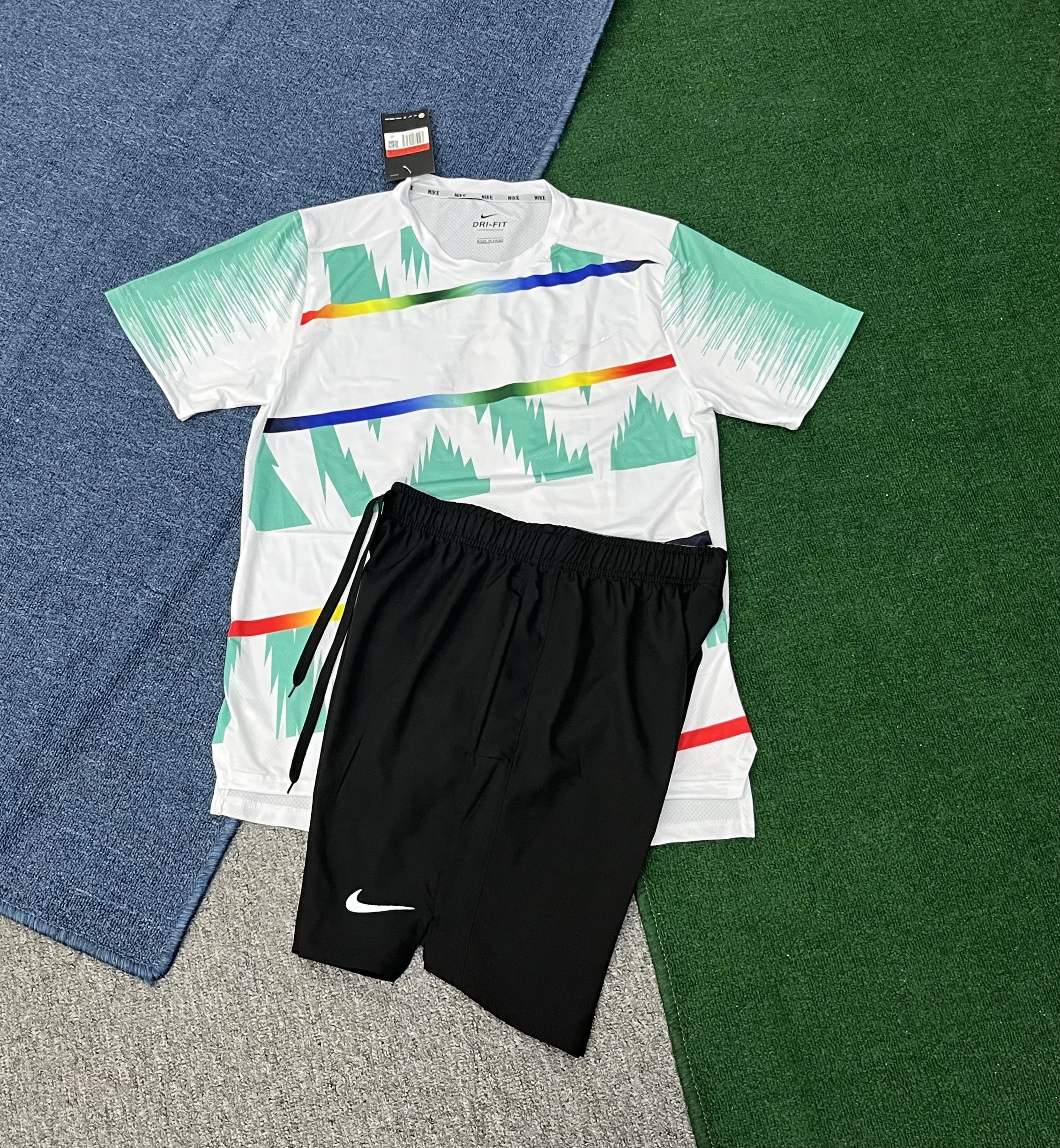 Nike Matching Sets Dri-FIT short-sleeve T-shirt and shorts set — 13