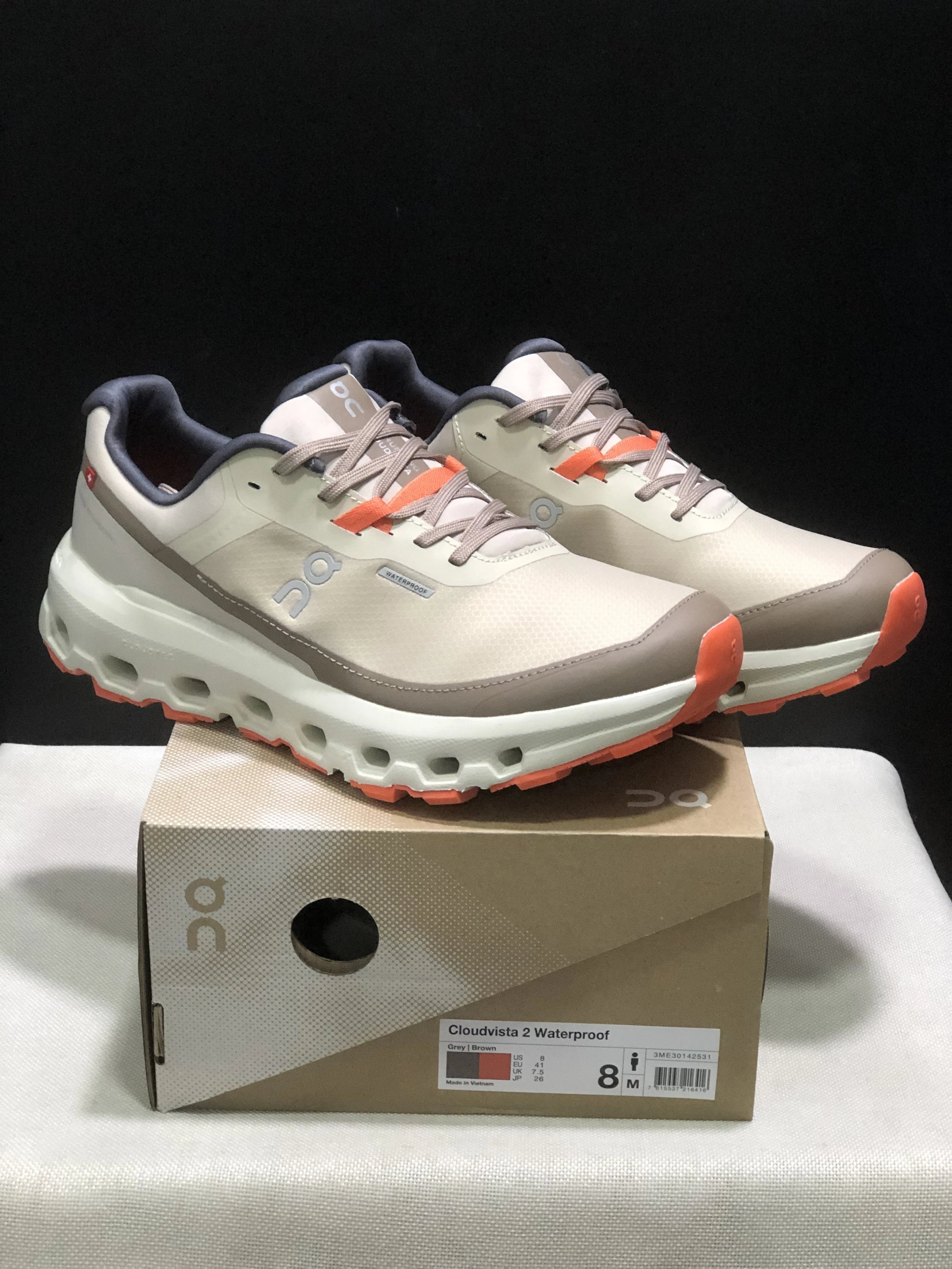 On Sneakers Cloudvista 2 — 11