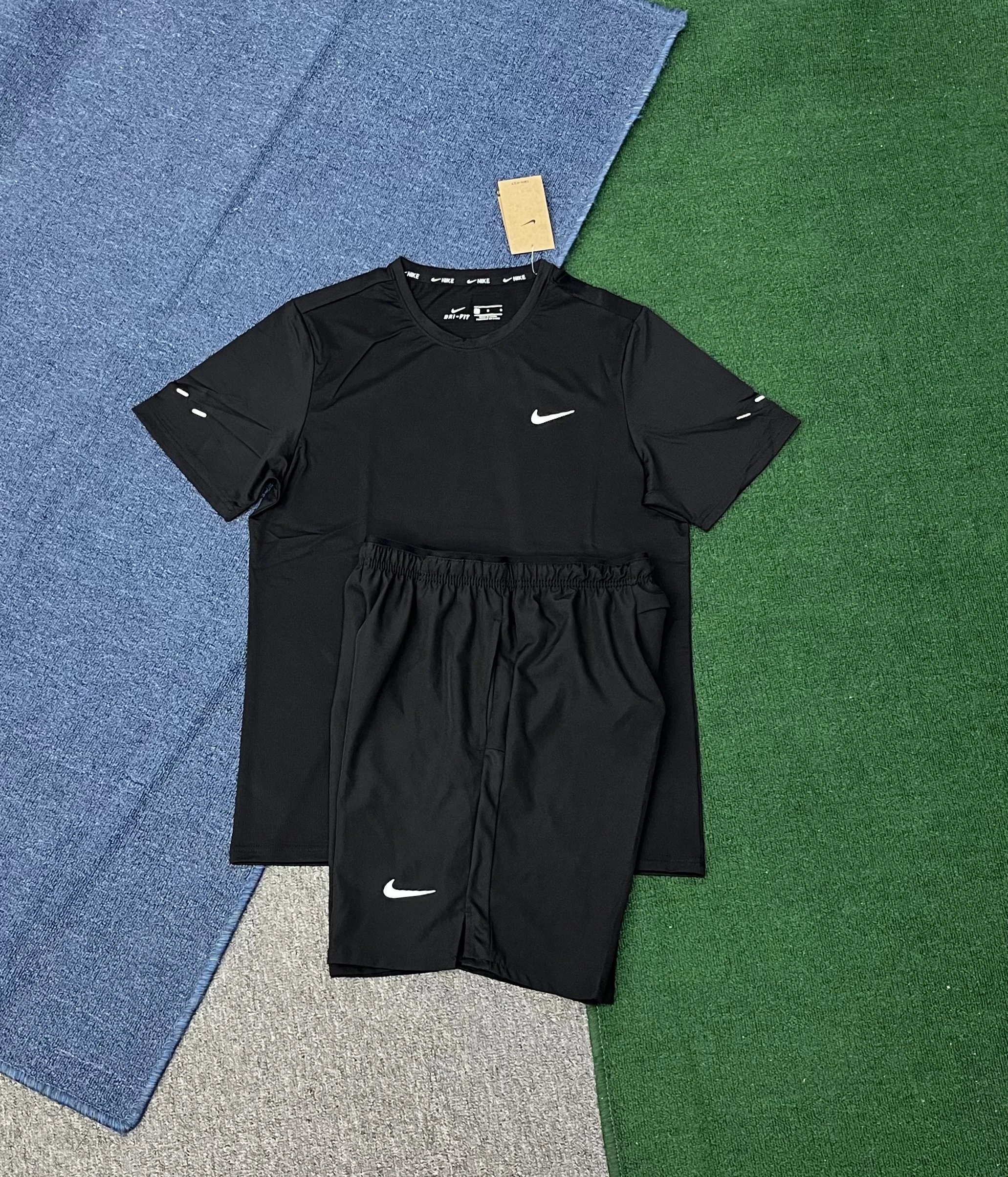Nike Matching Sets Dri-FIT T-Shirt and Shorts Set image 3