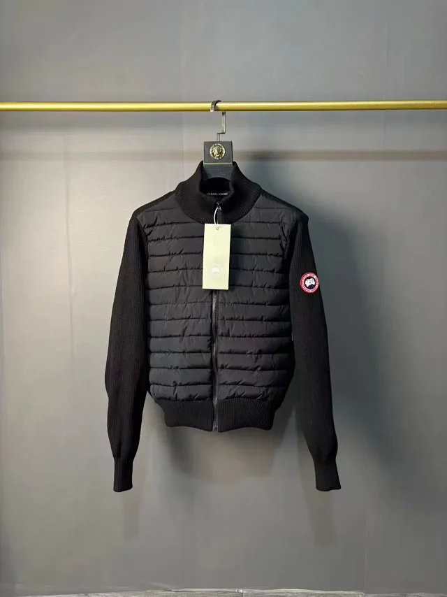 Canada Goose Down Jackets Quilted puffer jacket with Arctic Program sleeve patch product detail image 13