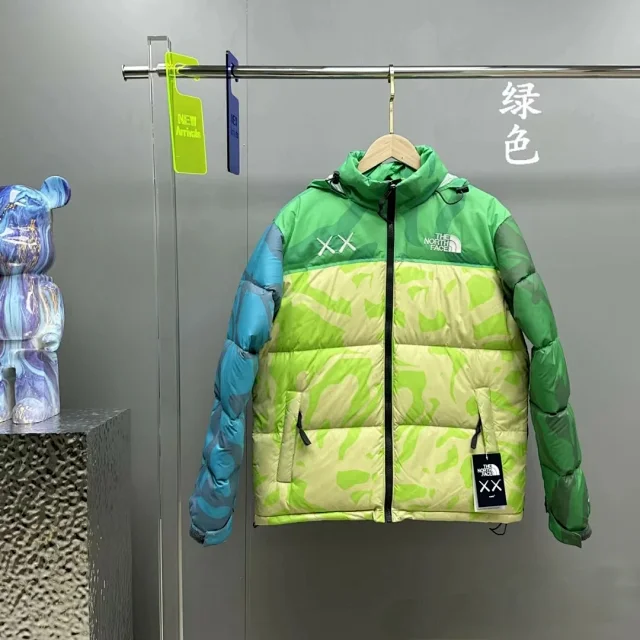 The North Face Down Jackets Stand-Collar Puffer Jacket product detail image 19