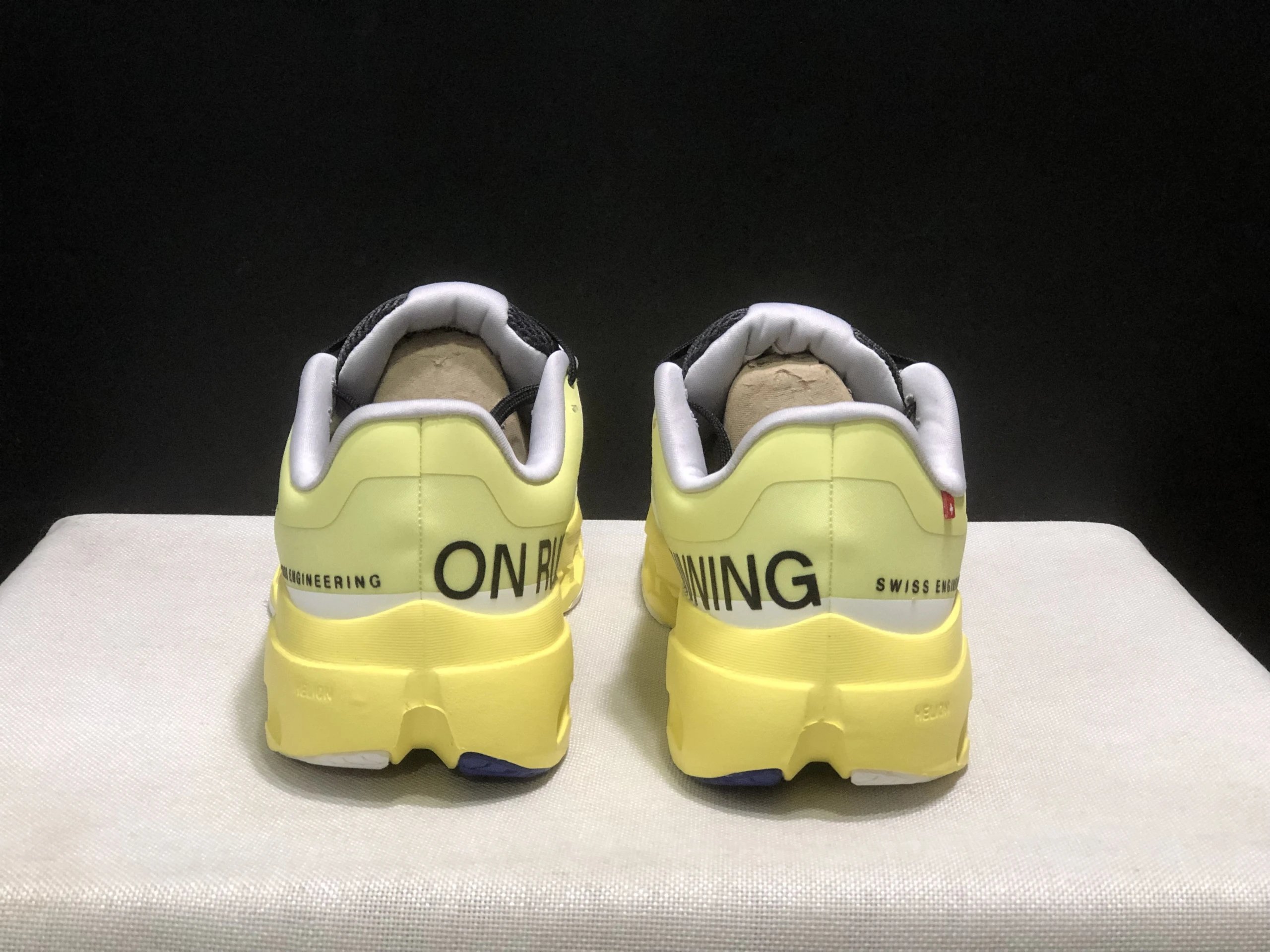 On Sneakers Cloudsurfer Next Z5 — 24