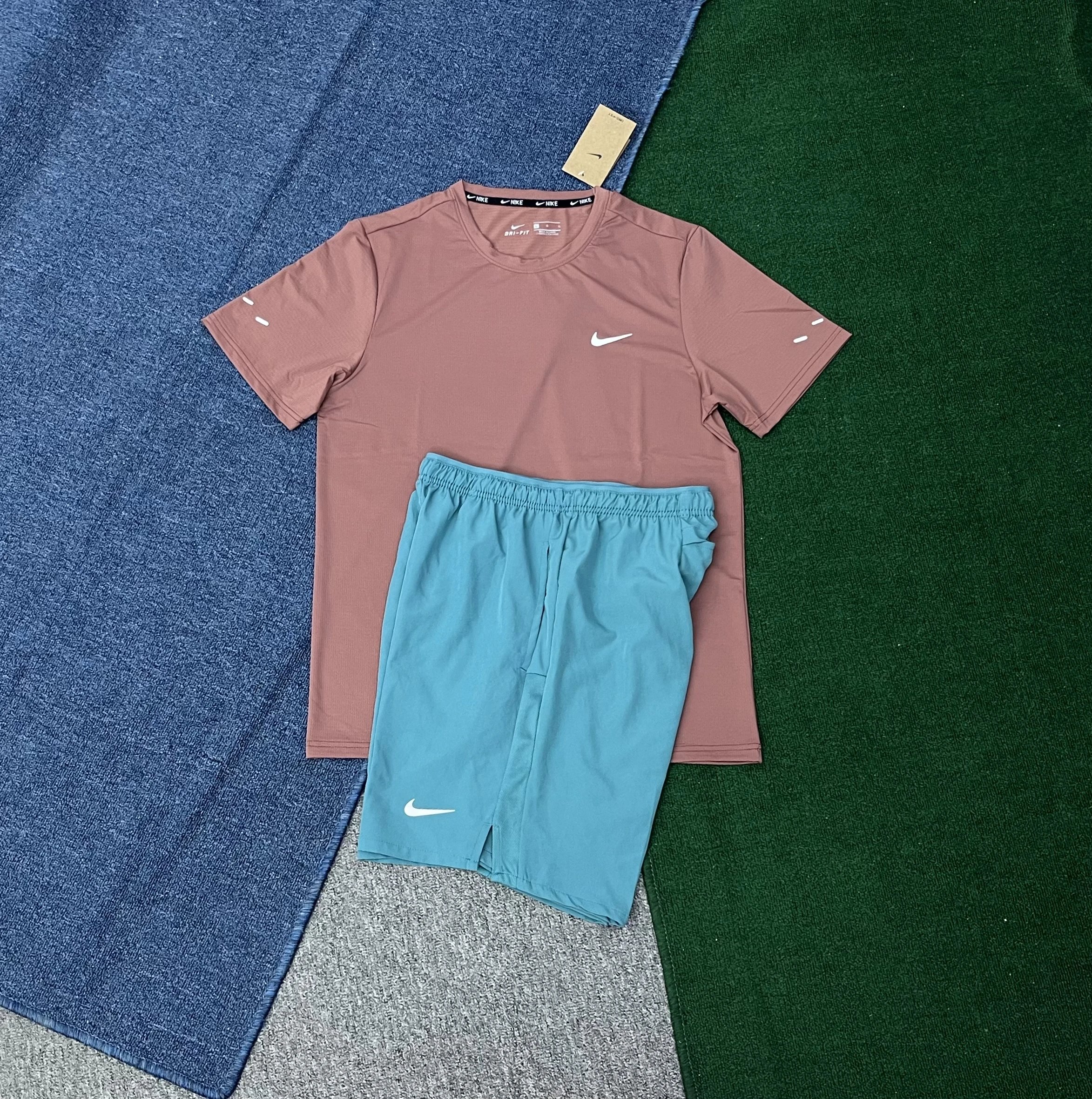Nike Matching Sets Dri-FIT T-Shirt and Shorts Set — 1
