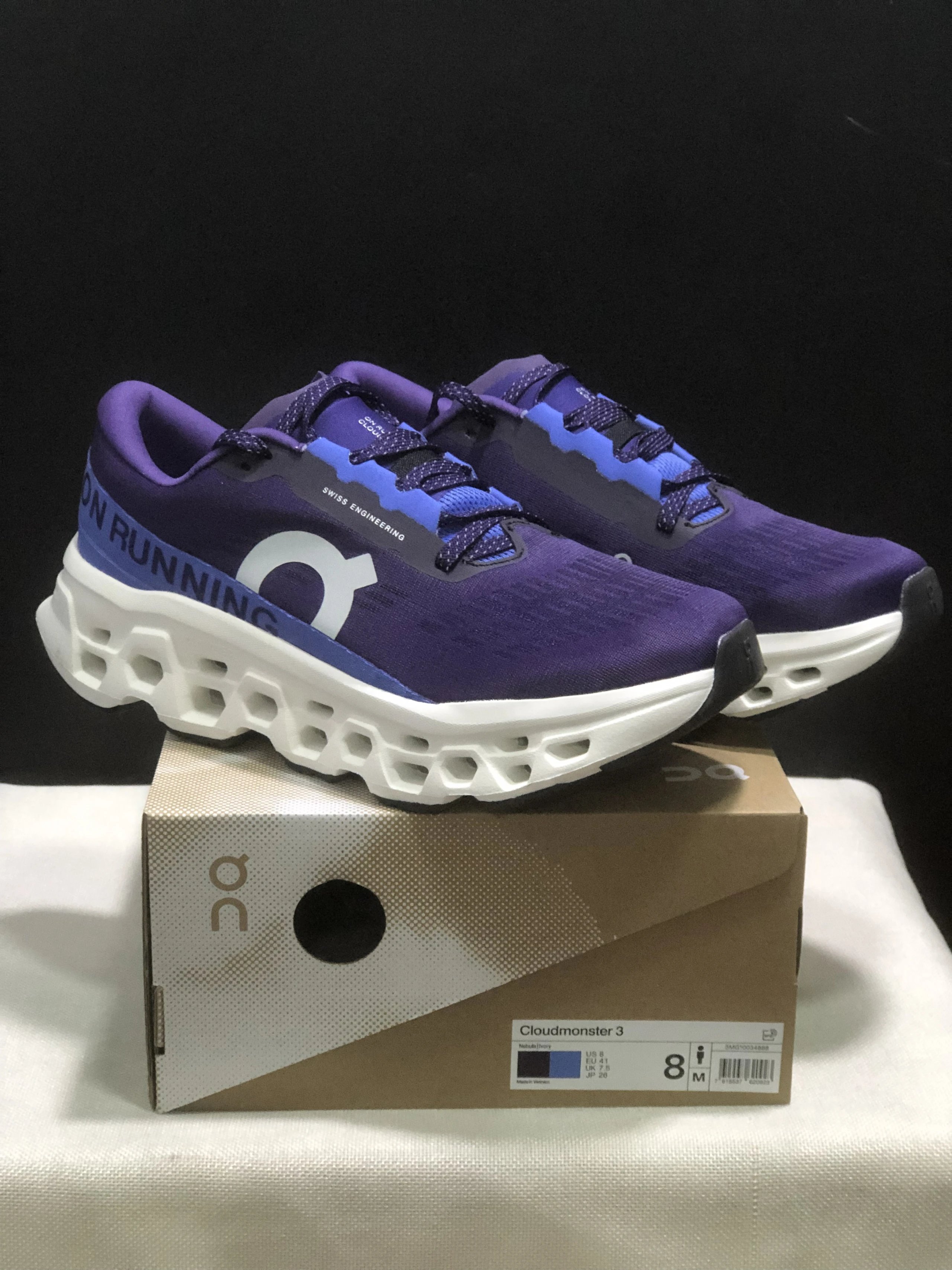 On Sneakers Cloudmonster 3 — 32