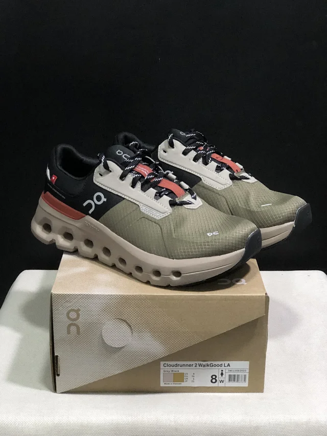 On THE ROGER Pro 2 and Cloudrunner product detail image 14